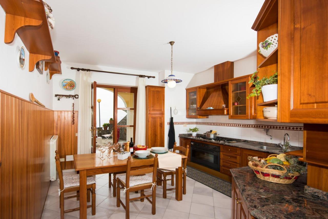 Villa Savina - Elegant Family Villa Overlooks Amalfi Coast - Positano Exteriér fotografie