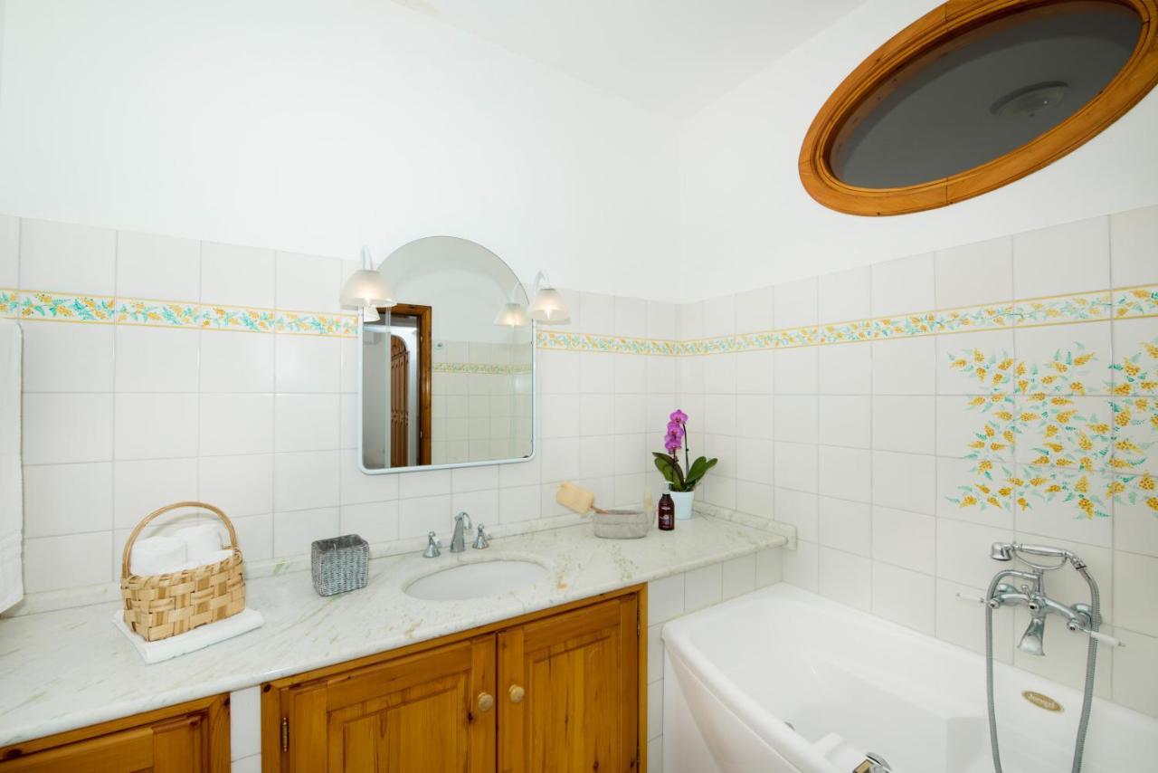 Villa Savina - Elegant Family Villa Overlooks Amalfi Coast - Positano Exteriér fotografie